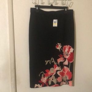Midi Skirt , size (M) - code # 4